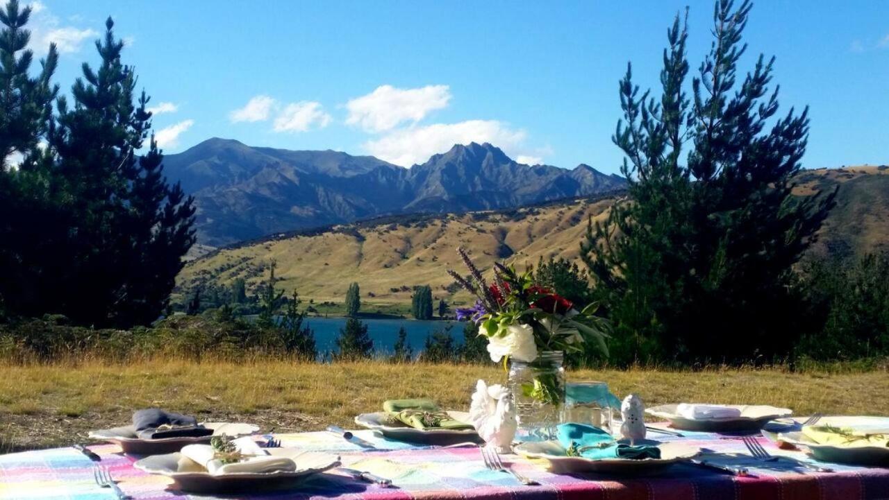 Mt Gold Glamping Hotel Wanaka Ngoại thất bức ảnh