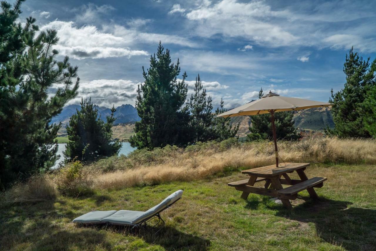 Mt Gold Glamping Hotel Wanaka Ngoại thất bức ảnh