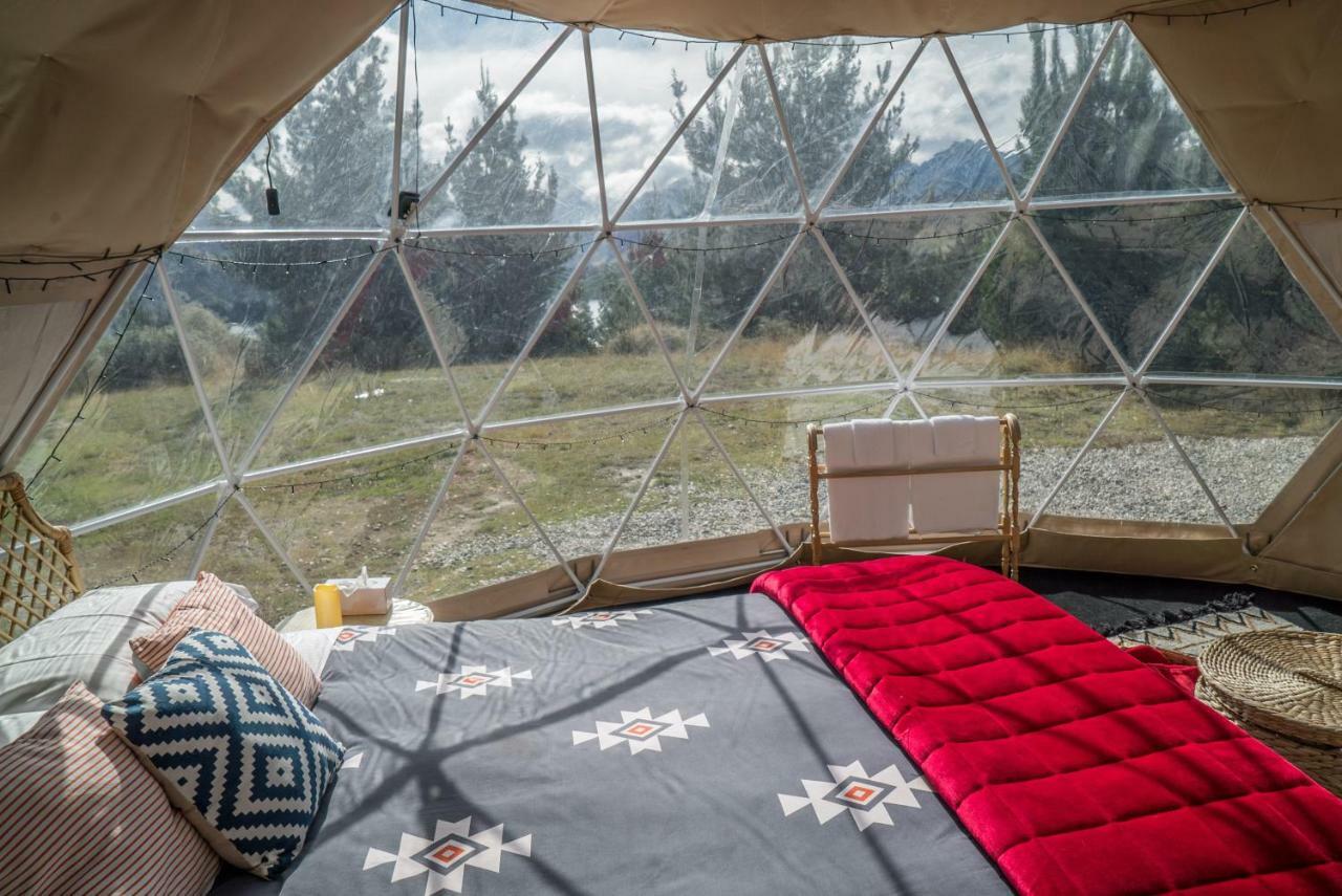 Mt Gold Glamping Hotel Wanaka Ngoại thất bức ảnh