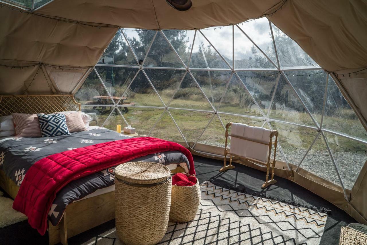 Mt Gold Glamping Hotel Wanaka Ngoại thất bức ảnh